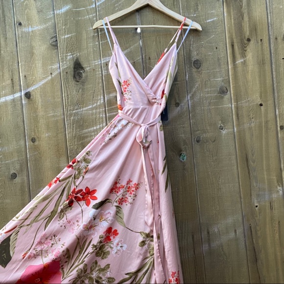 Blush Pink Floral Satin Maxi Dress 🌿 - Picture 6 of 10
